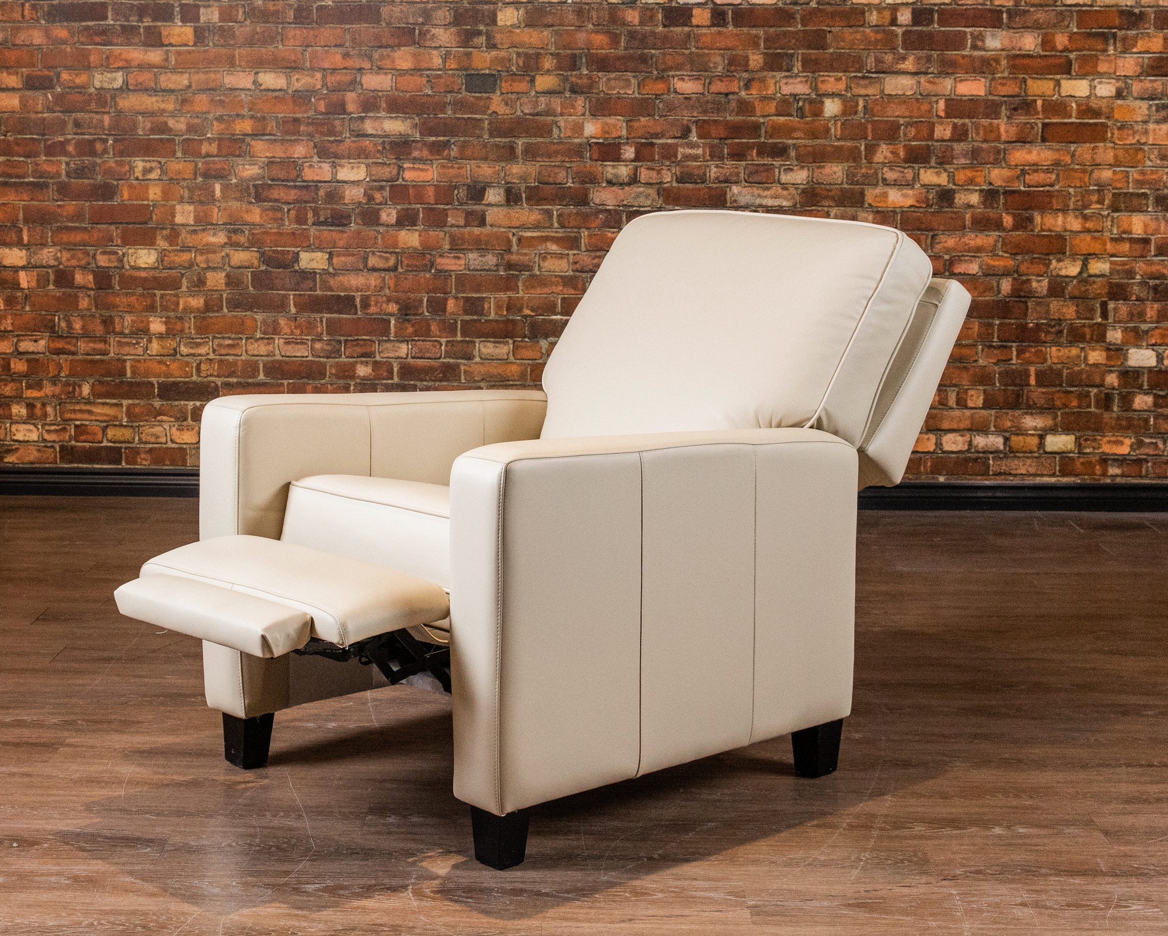 ANTONIO LEATHER RECLINER CHAIR
