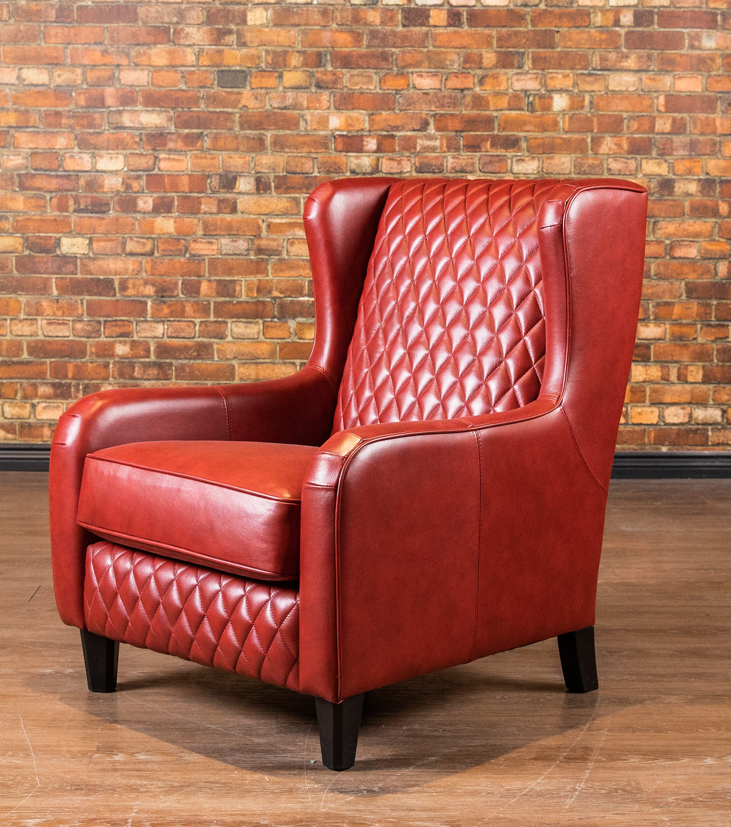 HEMINGWAY LEATHER CHAIR