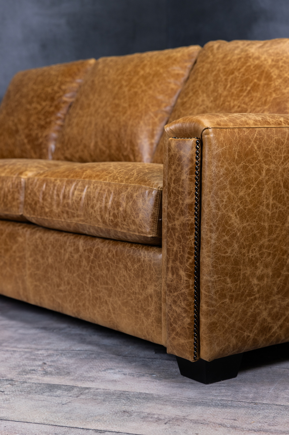 OREGON LEATHER SOFA