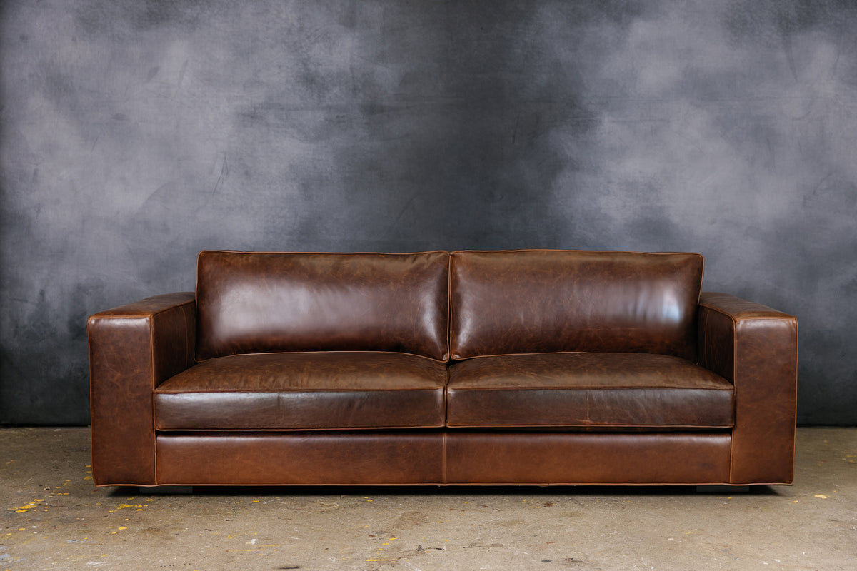 MADDEX LEATHER SOFA