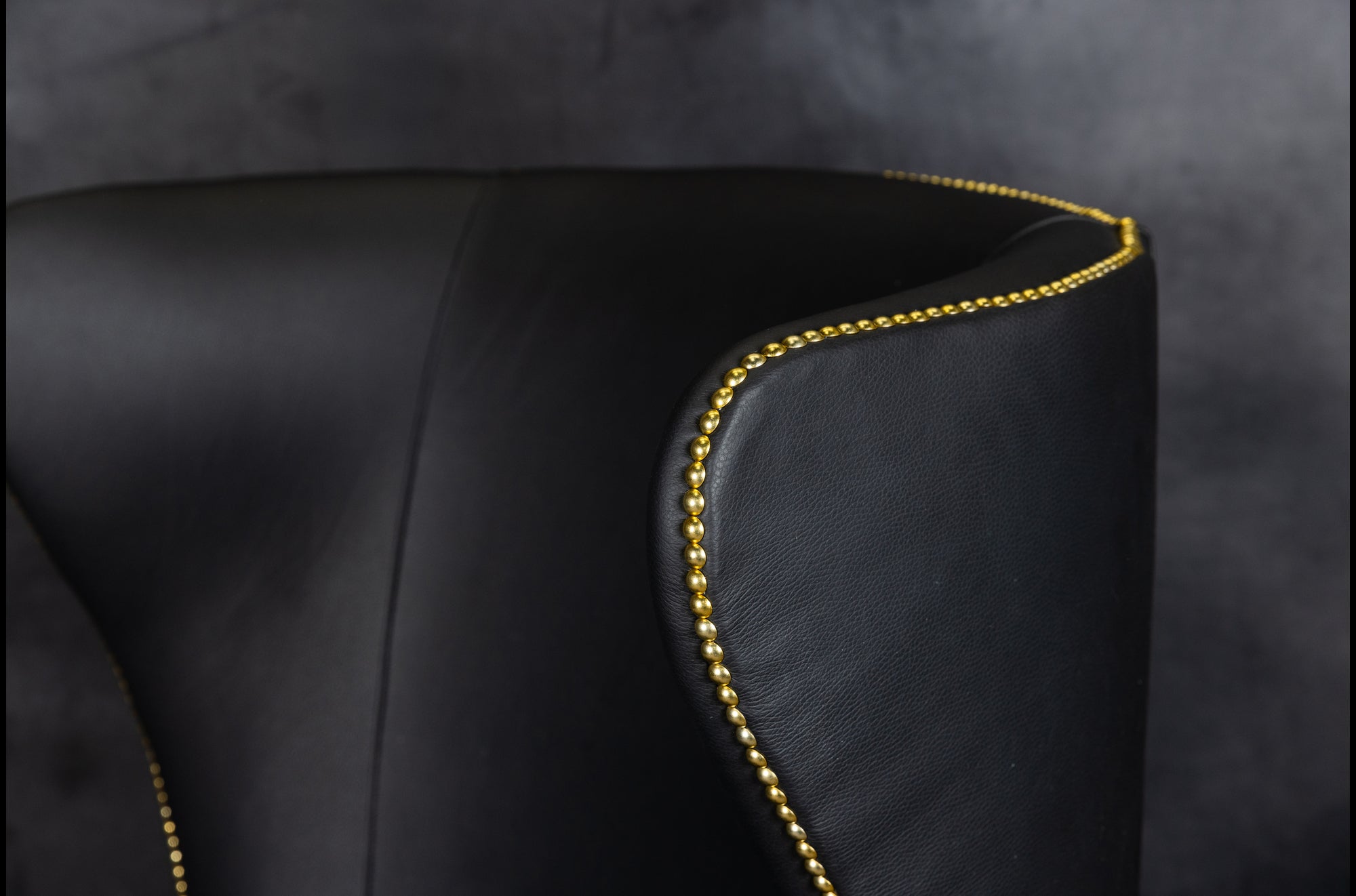 FAUTEUIL EN CUIR SIR GALAHAD 