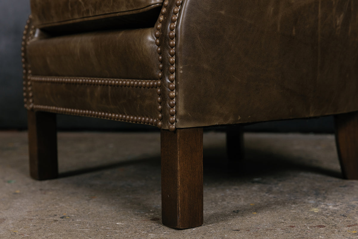NAPOLEON LEATHER CHAIR