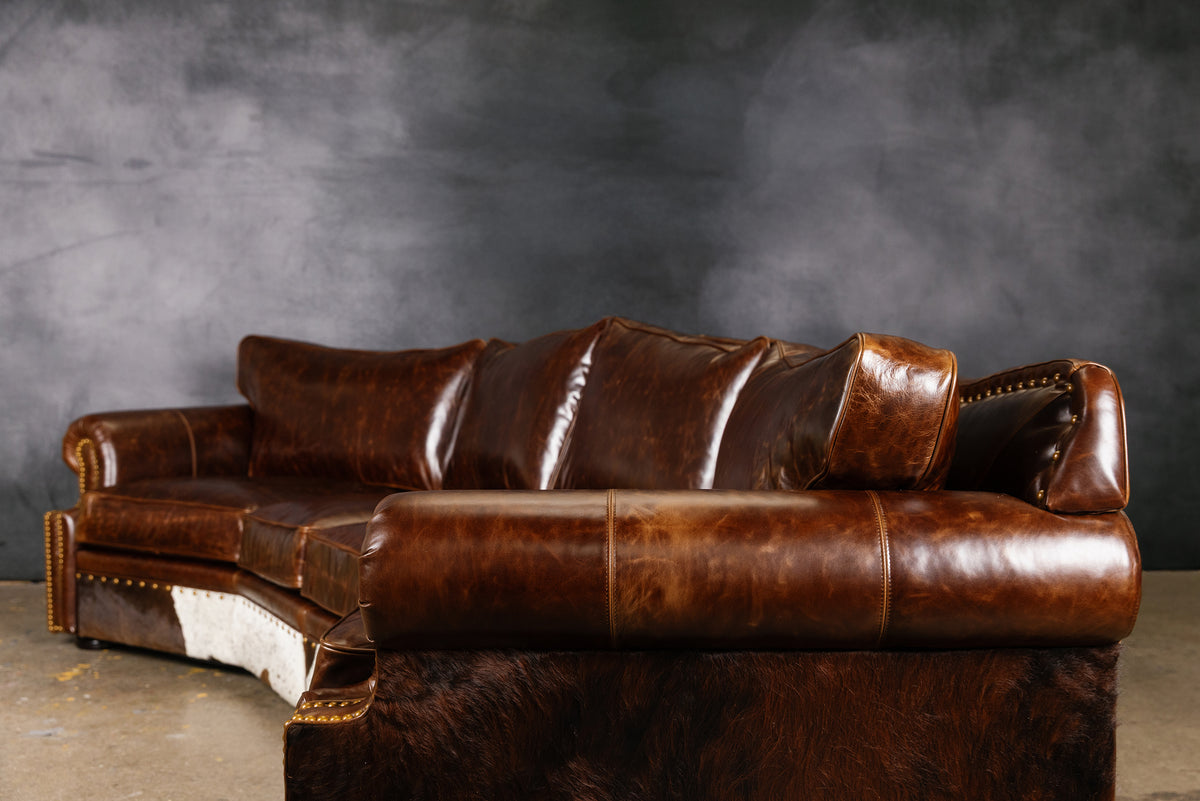 THE FRONTIER LEATHER SOFA