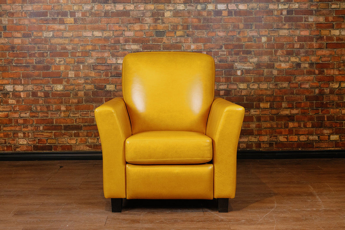 LISBON LEATHER RECLINER FLOOR MODEL