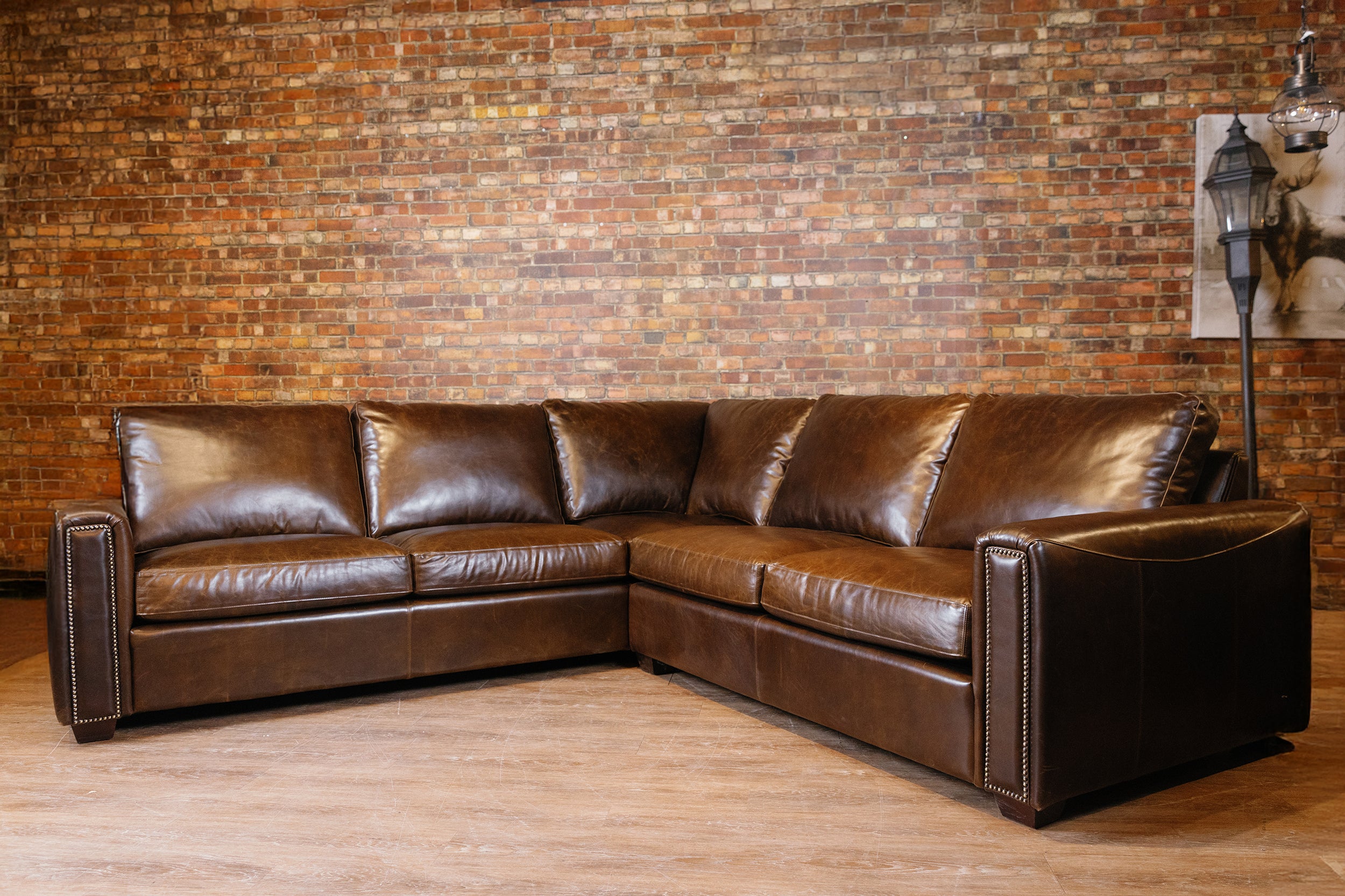 IOWA SECTIONAL FLOOR MODEL 109X109 (SOLD )