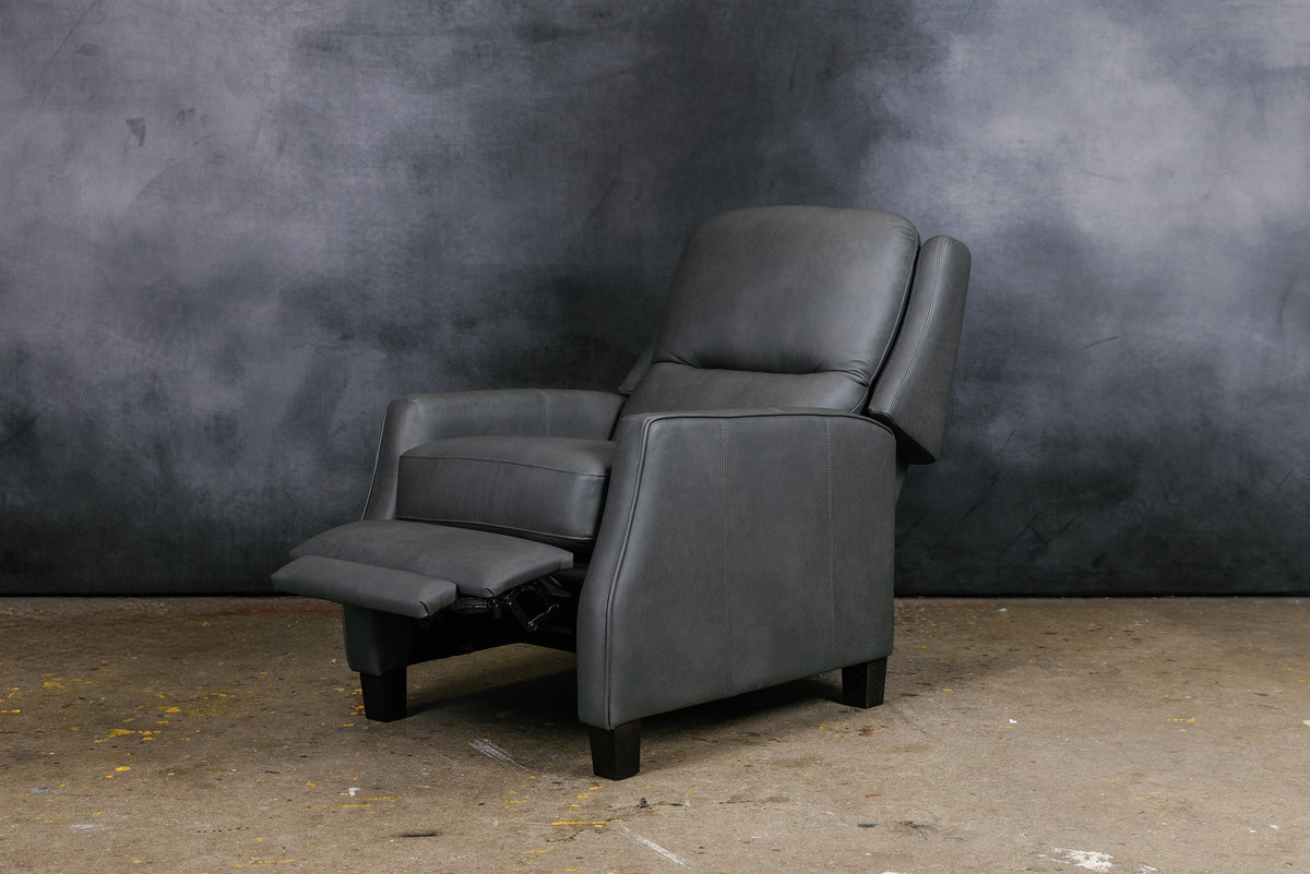 COUNTRY CLUB RECLINER CHAIR