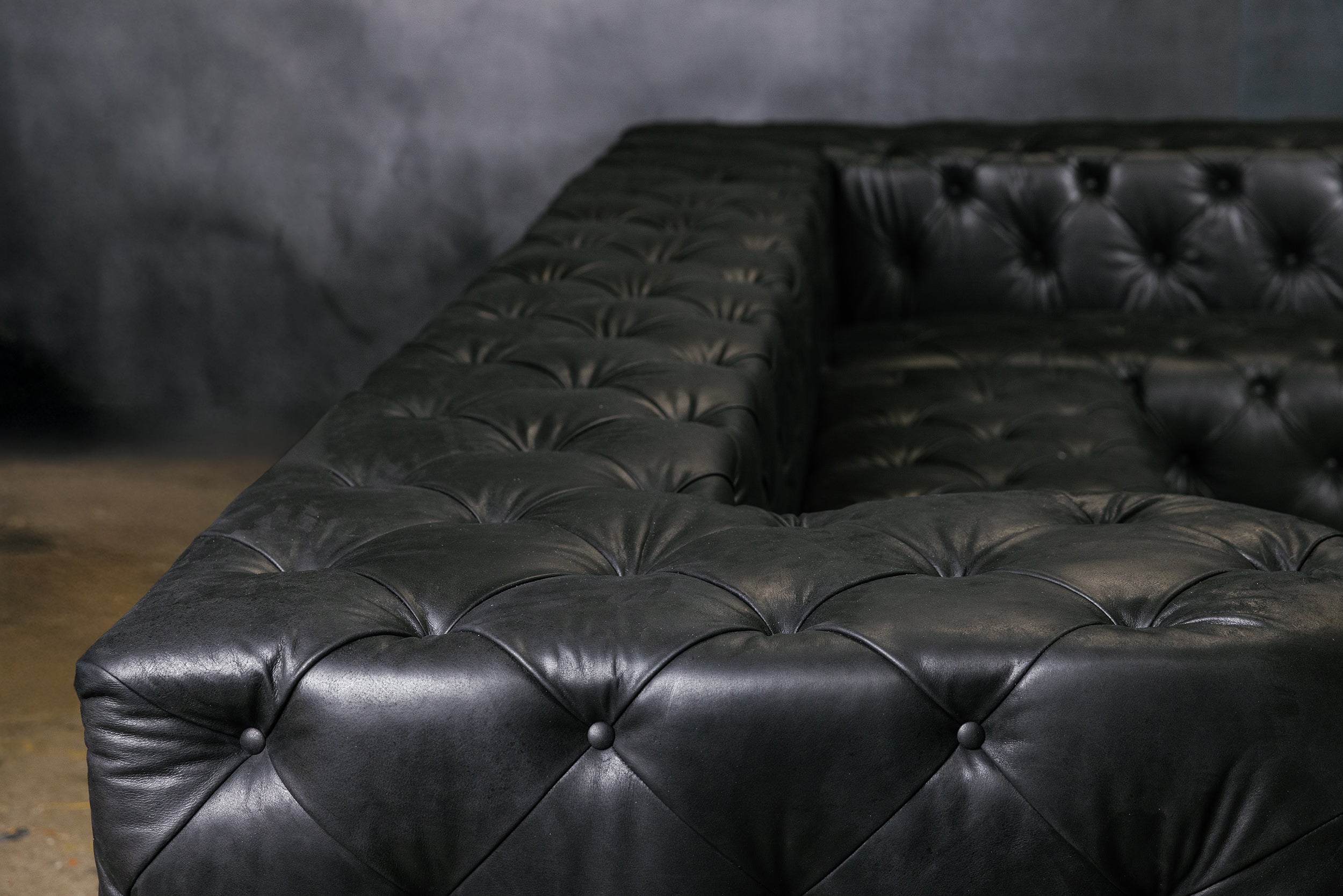 ROYALSOHO  DECADENCE LEATHER SECTIONAL