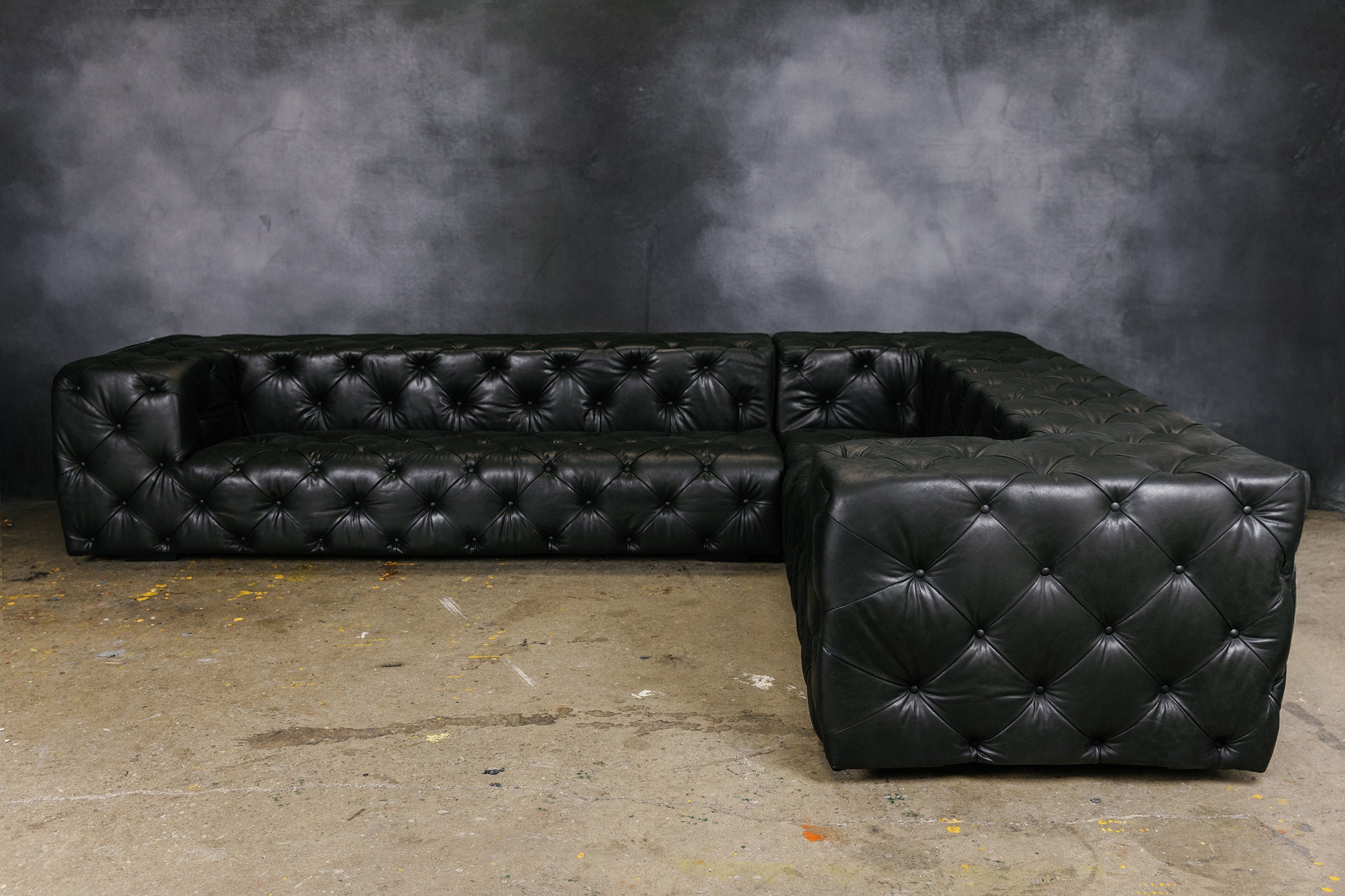 ROYALSOHO  DECADENCE LEATHER SECTIONAL
