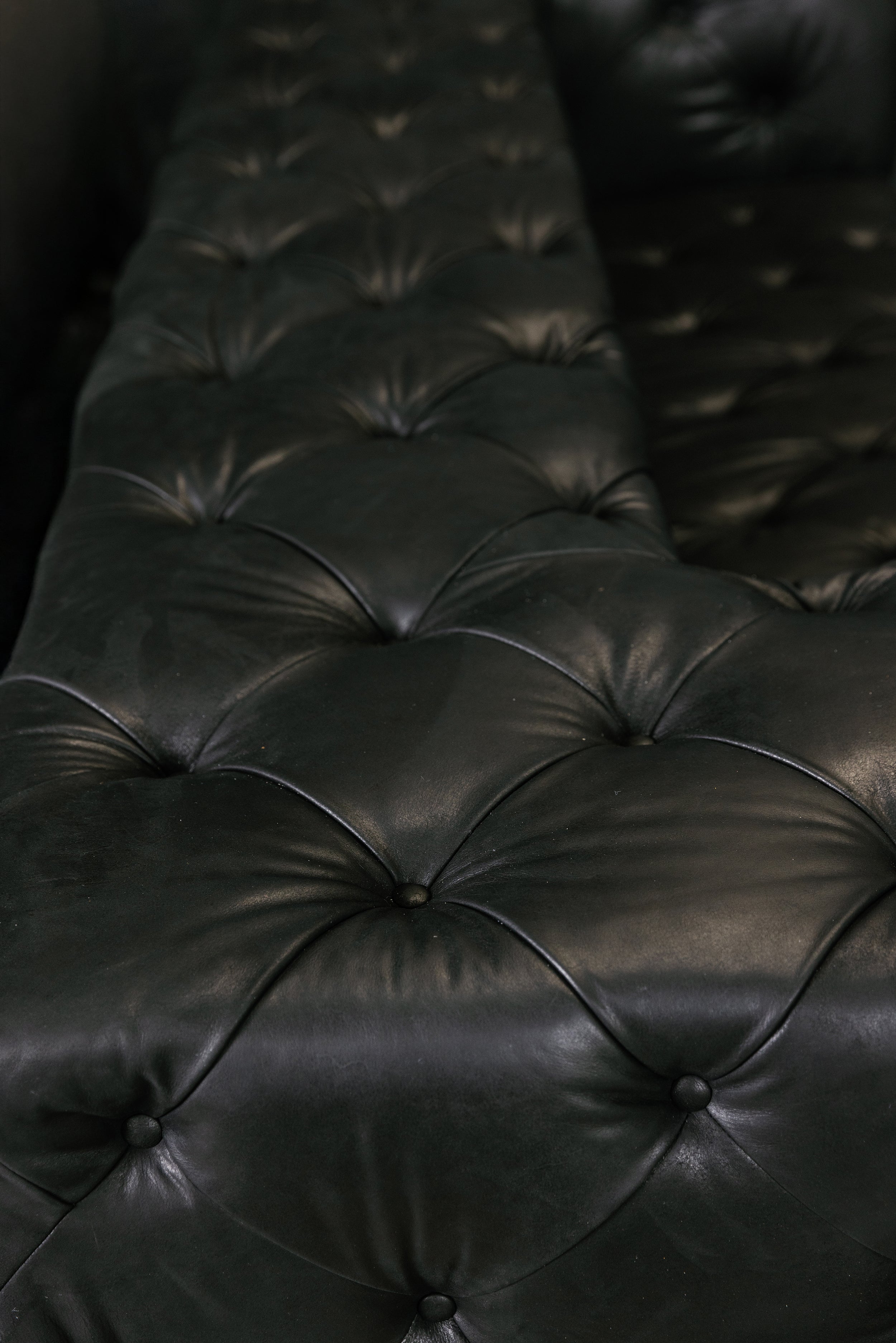 ROYALSOHO  DECADENCE LEATHER SECTIONAL