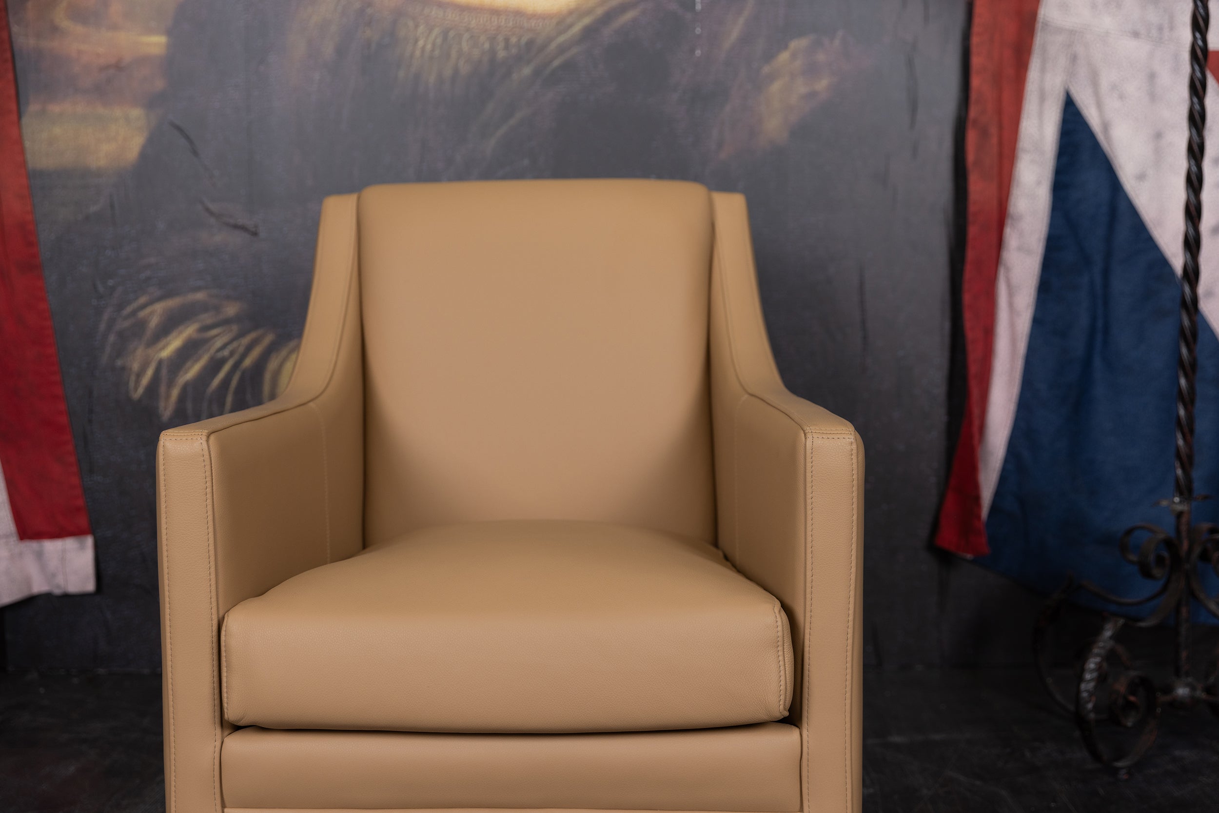 GLENNIE LEATHER CHAIR FLOOR MODEL (TAN LEATHER)