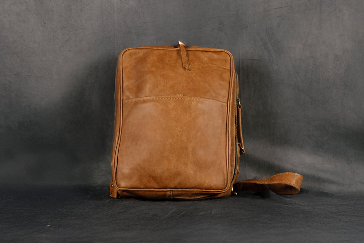 THE REGENT LEATHER MESSENGER NATURAL