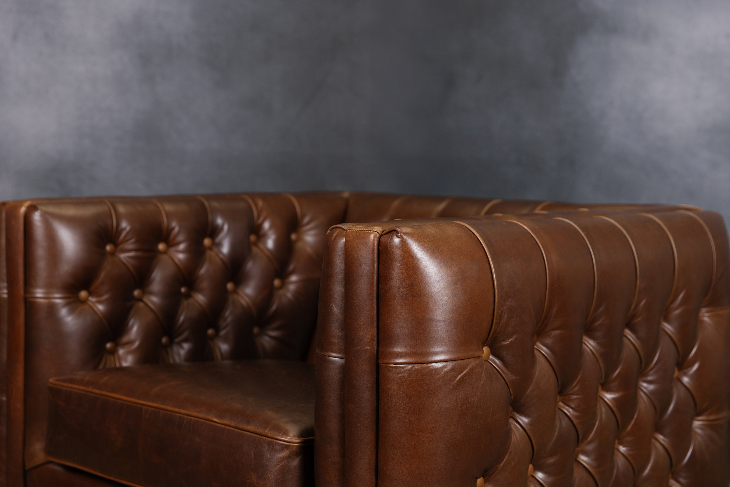 RENAISSANCE LEATHER CHAIR