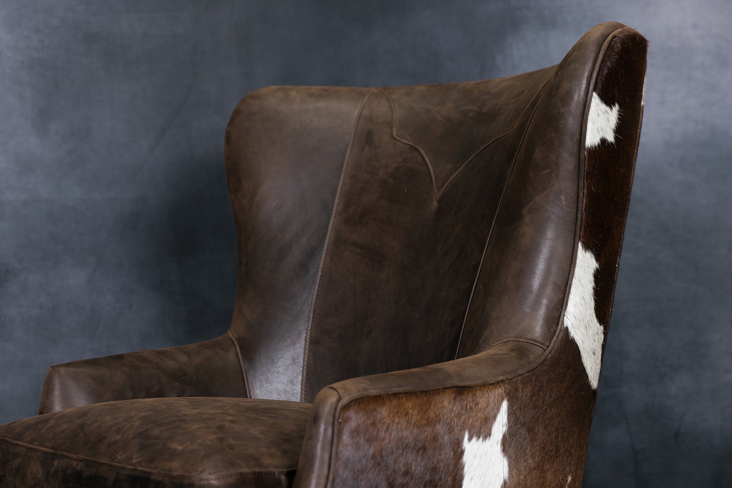 WAYNE LEATHER CHAIR