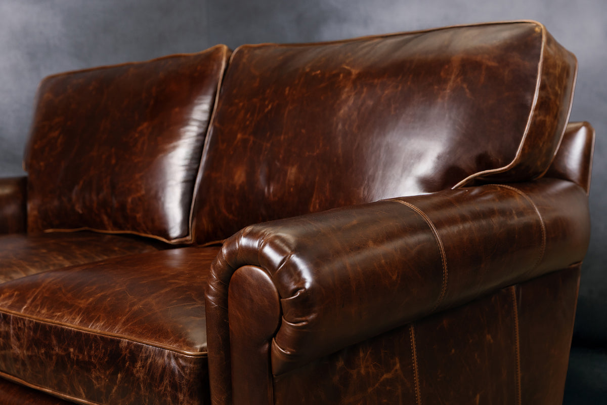 LANNISTER LEATHER LOVESEAT- NOBILITY SERIES