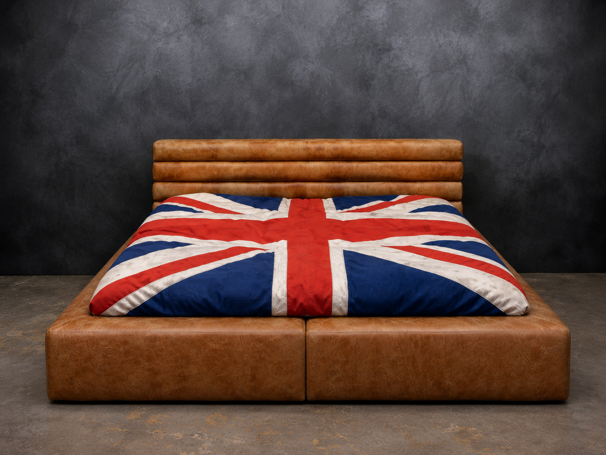 LEATHER BED 