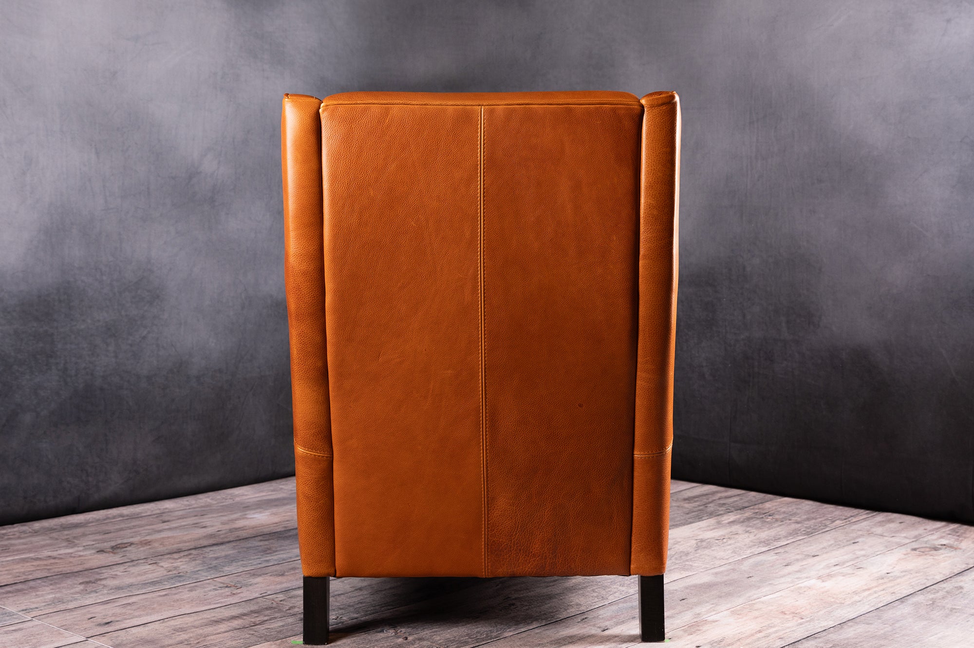 THE BUGATTI LEATHER CHAIR