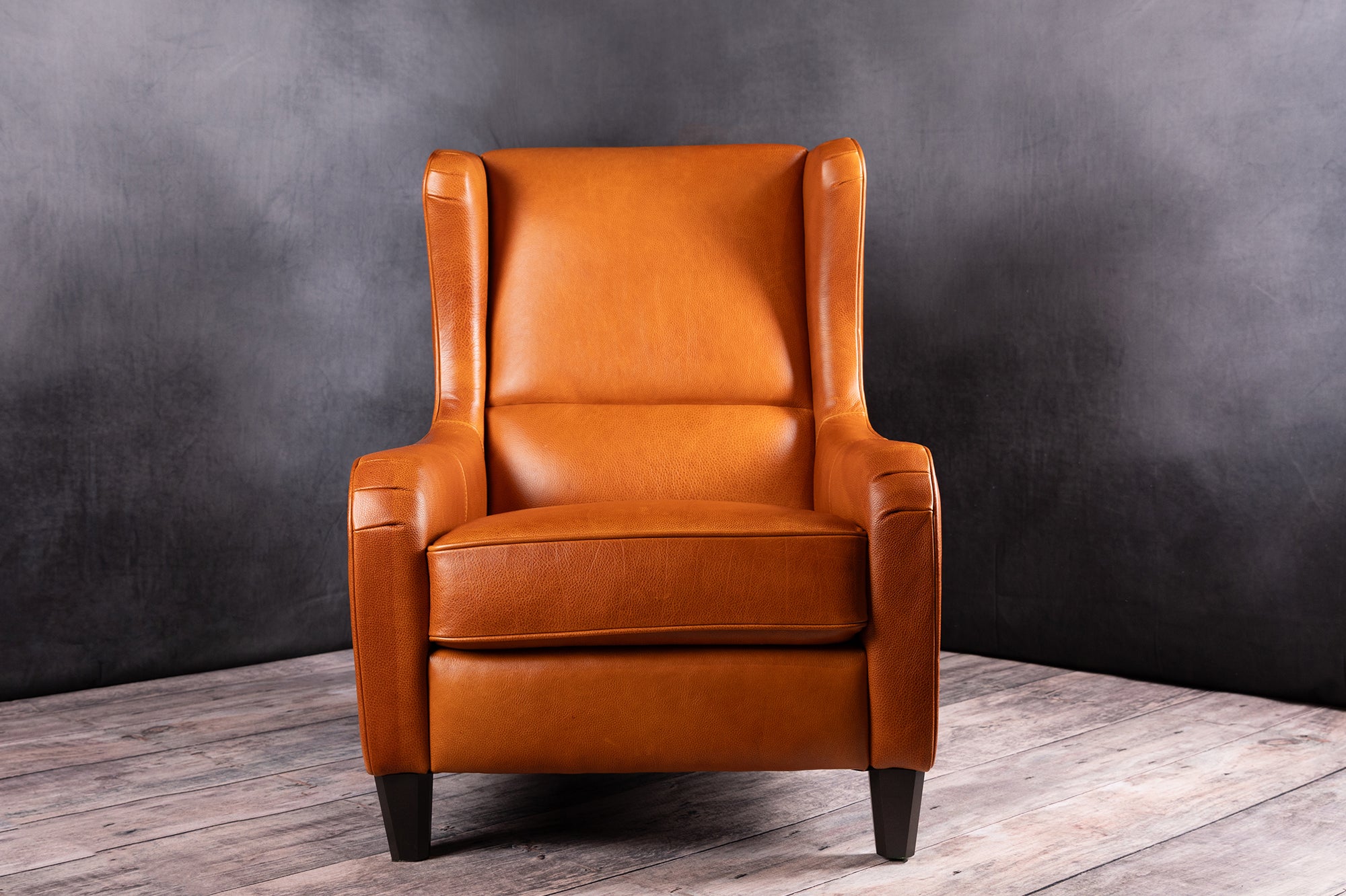 THE BUGATTI LEATHER CHAIR