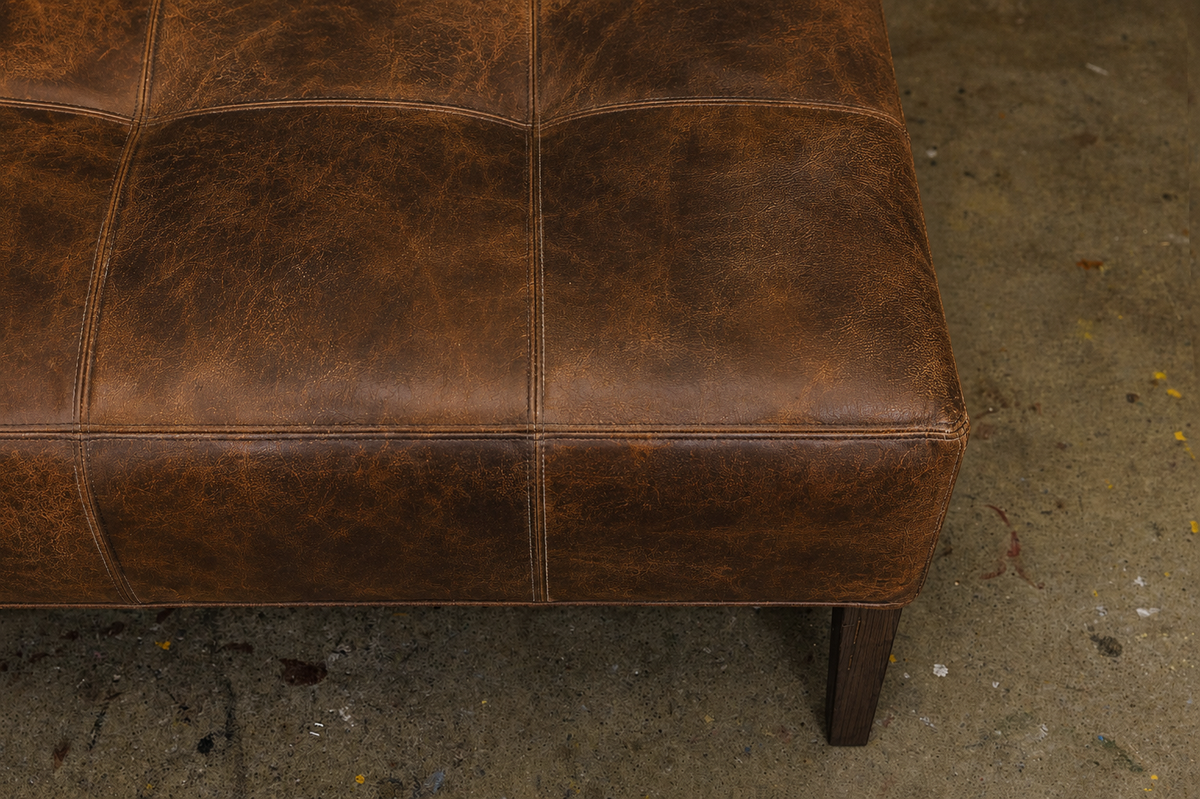 LEATHER OTTOMAN EXPLORER  TOP